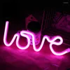 Nachtlichter Love LED Strip Modeling Light USB Form Schild Schlafzimmer Dekor Lampen doppelt angetriebene Weihnachtsfesthochzeit Lampe