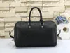 2023 Luxusmode Duffel Taschen Männer Frauen Hochwertige Prägung Reise Duffle Taschen Rucksack Designer Gepäck Handtaschen Große Kapazität Sporttasche Größe 43 cm