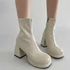 Boots Classic Simple Frasnable High High's Summer New White Short رقيقة ومتطورة INS 221213