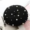 Berets Cntang Wool Women Beret Luxury Pearl Rivet Vintage Cashmere femelle chaude automne Hiver Français bonnet de bonnet Flat pour femmes