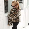 Jackor T0802 Europa och Amerika Fashion Leopard faux p￤lsrock Barnens korta jacka Autumn Winter Girl