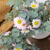 Fleurs décoratives 1.75cm Artificielle Soleil Fleur Marguerite Guirlande Faux Suspendu Vigne Pour Mariage Mur Chambre Décor À La Maison-Tournesol Rotin