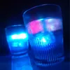RGB LED luces intermitentes de cubitos de hielo Sensor de líquido sumergible en agua Luz nocturna para club Fiesta de bodas Torre de champán Luces navideñas festivas