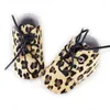 First Walkers 2022 Babyschoenen Geboren Infant Boy Girl Classical Lace-Up Tassels Leopard Sofe Anti-slip Toddler Crib Crawl Boots Mocasins