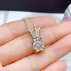 Цепи мимо алмазного испытания идеального разреза 1CT Moissanite S925 Серебряный серебряный V-образный ожерелье для головы на голове ювелирные изделия