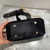 2022 Frauen Handtasche Vivi Designer Totes Samt Stickerei Einkaufstasche Mode Kette Schulter Umhängetaschen Mädchen Mini Geldbörse