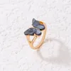 여성을위한 트렌디 한 화려한 아크릴 나비 반지 세트 보헤미안 동물의 생성 수지 7pcs/set rings