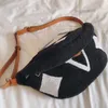 Мужская женская зимняя поясная сумка Teddy Дизайнерские нагрудные сумки Crossbody Шерсть ягненка Натуральная мягкая меховая поясная сумка Классическая сумка через плечо сумкиmall68
