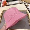 Designers Herrkvinnor Luxury Brand Polaroid Bucket Hat Fited Hats Sun Prevent Bonnet beanie baseball cap hinkar hatt snapbacks ou230l