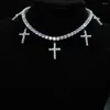 Chaînes femmes Hip Hop collier ras du cou avec croix pendentif à breloque pavé glacé en gros Cz chaîne de Tennis bijoux courts pour la fête