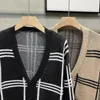 Maglioni da uomo Maglione cardigan scozzese autunnale e invernale I ragazzi di tendenza indossano un cappotto ampio