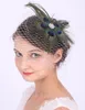 Copricapo Velo da sposa vintage Nero avorio Rete da sposa Cappello gabbia per uccelli Piuma di pavone Copricapo chic Sposa Fascinator Veli per il viso per le donne