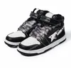 Mężczyźni Sneakers Buty za wysokie top Designer Hafted Luksusowy trener oddychający Siatka Kobiety Buty Klasyczne trenery Casual Casual Black White Zielony Czerwony Orange Platforma