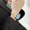 Cinturini da polso a catena a forma di U di design alla moda per Apple Watch Ultra 49mm Band 8 7 6 SE 5 4 3 Boy Girl Bracciale in metallo creativo Cinturino iWatch 45mm 41mm 40mm 44mm 38/42mm