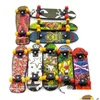 Doigt Jouets Doigts Exercice Jouet Mini Skate Boarding Creative Graffiti Planche À Roulettes En Plastique Touche Main Poignet 9.5 Cm Enfants Gif Dhfuo