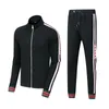 2023 Мужские спортивные костюмы Men Sportswear Set Brand Mens Track Clesut Sporting Fitness Clothing две кусочки брюки с длинными рукава