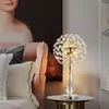 Stehlampen Morden LED Sonne Blume Kristall Tisch Nordic Kreative Kunst Lampe Wohnzimmer Schlafzimmer Studie Nachttisch Beleuchtung Glanz Dekor