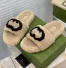 Designer Pantofole di lana Donna Trendy Woolskin Tinta unita Ricamo Scivoli Inverno Soft Luxury Plush Fur Flat Flip Flops