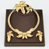 Halsband ￶rh￤ngen set mode f￶r kvinnor italienska guldpl￤terade uts￶kta blommor designfest br￶llop smycken