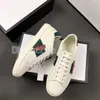 Fashion Casual Shoes Luxury Designer Sneakers Womens Shoes Trainers Tiger Embroidered White Green Red Stripes Sneaker Unisex Men Women Ace Bee Snake