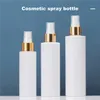 Witte plastic spuitfles gouden ring spray top hervulbare draagbare cosmetische verpakking flacons container