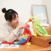 26/38cmシミュレーションオウムカラフルな繊細な生涯の鳥のような鳥のクリエイティブアニマルオーナメントぬいぐるみぬいぐるみ