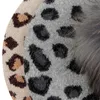 Boinas femininas femininas leopard boina chapéu adulto de inverno de inverno Francês Caps Caps para meninas senhora mulher com pompom de pele de verdade