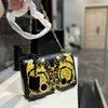 حقائب الكتف Crossbody Flap Crossbody County Baroque نمط باروكي أصلي داخل رسائل الموضة الرئيسية مزلاج Gold Hardware Presters Presh