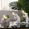 テーブルランプポストモダン樹脂ラットマウスランプは、モダンな小さなミニのかわいい机の家の装飾ライトを導いた