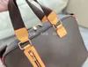 Top a Quality Women Men's briefcase Bags Designer Luxurys Style sac à main Classic Fashion Purses wallets casual bag