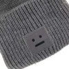 Boinas bordadas quadradas sorriso de inverno chapéus para mulheres UNISSISEX Skulliles Beanies Men Baggy Warm Gorre