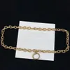 Armband örhängen halsband klassiska smycken tredelat set polar de brincos de pulseira örhängen designer för kvinna mode 14k guldpläterad dubbelbokstav med låda