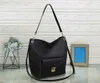Luxury Tote Bags Designer Totes Handbag Shoulder Bag Multiple Colors Handbags High-Capacity Shopping Pack Buckle Packs