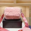 Femmes bandoulière sac à main sac à main portefeuille en peluche sac mode plaine bandoulière lettre Top qualités deux pièces ensemble concepteurs