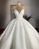 Magnifique Sans Manches Col En V Dentelle Appliques A-ligne Robe De Mariée Tulle En Ligne Perles Sash fleur appliques Robe De Noiva