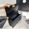 Womens Designer Caviar Leather Le Quilted Bags Gold Metal Weave Around Purse Hardware Valentine Chain Crossbody Shouder Sac Pocket Outdoor Sacoche Handbag 26X15CM