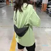 Bolso de mano de moda para mujer, nicho pequeño de verano, triángulo único, mensajero ins, salida de fábrica