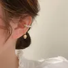 Brincos traseiros de luxo ouro duplo círculo pérola orelha Cuff adorável pérolas clipe para mulheres chiques piercing falso coração earcuff jóias 2022