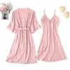 Kadınların Sweetwear Seksi 2pcs Nighty Bandrobe Uyku Takım Kadın Saten Dantel Çiçek Kimono Robe Elbise Setleri Bahar Göğüs Padleri Gecikür