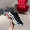 Designer Triple S Running Shoes Sneakers Luxo Balencaigaity SHUHE SPORTH SPORTH Chaussures Trainer casual Classic Sneaker Woman SDFGXCV