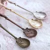 Servis upps￤ttningar av europeisk stil Coffee Coffee Spoon Royal Style Metal Carved Fruit Fork Vintage Flower Party Decorative