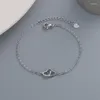 Braccialetti a maglie Collane con chiusura romantica a doppio amore per le donne Bracciale a cuore cavo Braccialetti freddi Catene per banchetti Gioielli di moda per feste