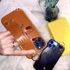 Funda de teléfono celular con correa de muñeca de cuero de lujo para iPhone 15pro 15 14 14pro 14promax 13 12PRO 12 11 11PRO MAX XSMAX XR X cubierta protectora de personalidad de cuero femenina 897