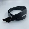 2023 Cintura da uomo da donna di lusso ceinture fibbia liscia nera san valentino giorno di natale regalo moda cinturino in pelle donna per uomo designer