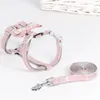 Collares para perros Juego de correa y arnés ajustable para perros pequeños Gatos Halter Collar Chaleco Arneses Correas para el pecho Cuerda de tracción Cinturón para mascotas