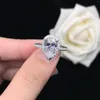 Anelli a grappolo 3 Anello di fidanzamento con diamante a taglio rotondo Platino solido 950 Matrimonio Design di lusso Regalo di gioielli a forma di pera