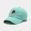 Bordado de fresa gorra de béisbol color sólido sombrero de fruta de algodón cargas de hip hop para mujeres protector solar sombreros