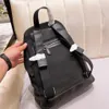 Designer-Große Kapazität Paare Rucksäcke Mode Mann Reisetasche Unisex Student Schultasche Frauen Senior Rucksack237O