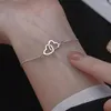 Braccialetti a maglie Collane con chiusura romantica a doppio amore per le donne Bracciale a cuore cavo Braccialetti freddi Catene per banchetti Gioielli di moda per feste