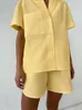 Tute da donna 2022 Donna Primavera Estate Pantaloncini da vacanza giallo solido Completi larghi Completi Abito casual Cotone Lino 2 Set due pezzi Per